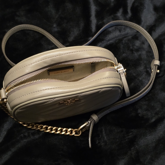 Tory Burch Quilted Beige Crossbody Bag with Gold Chain